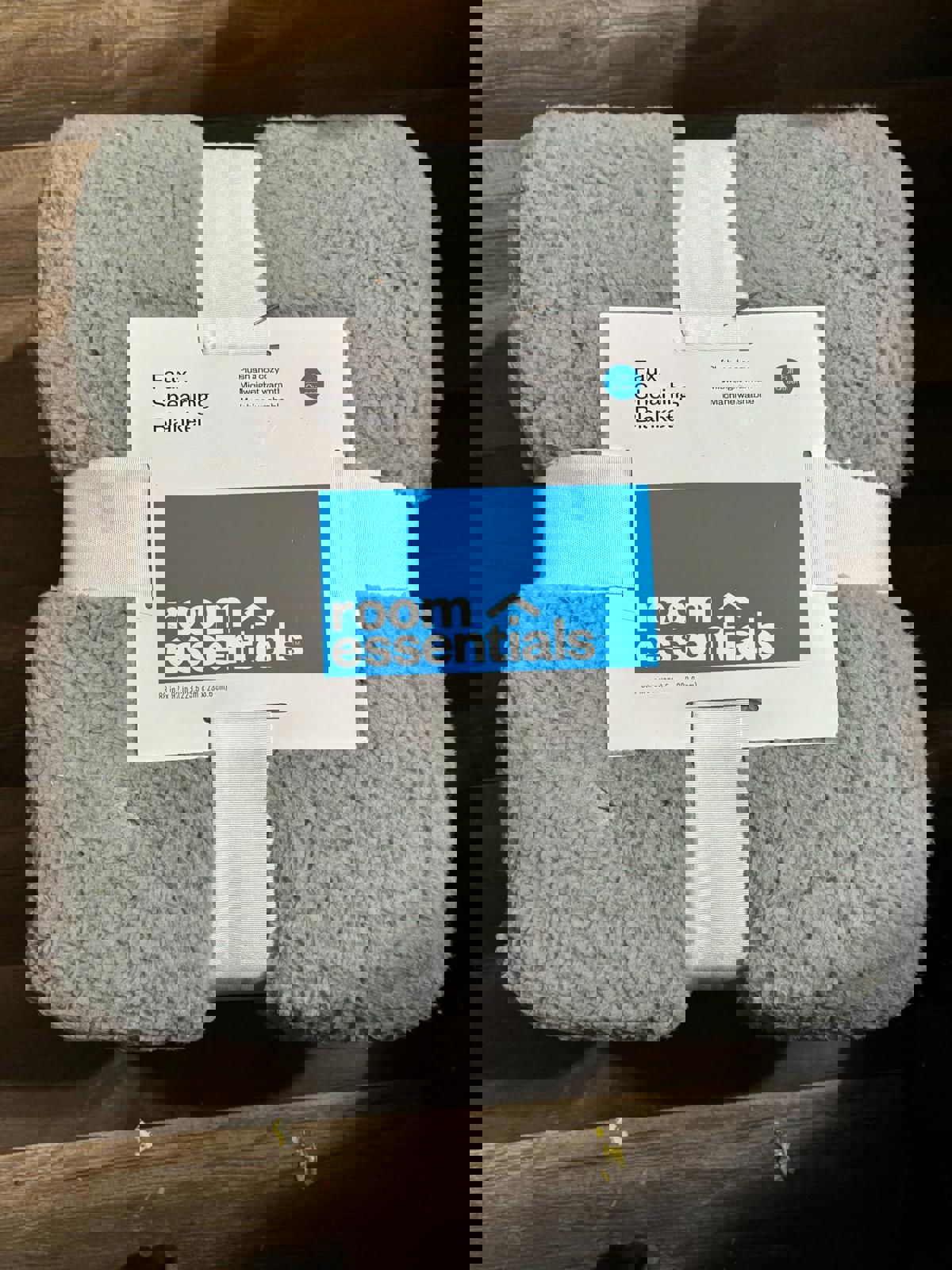 Full / Queen Sherpa Faux Shearling Blanket Gray Room Essentials blanket