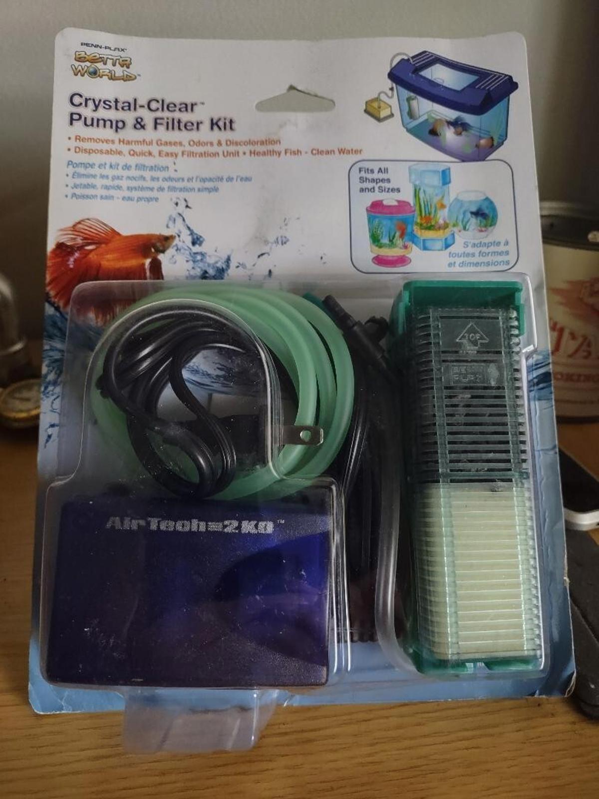 Penn Plax Betta World Crystal Clear Pump & Filter Kit Removes Harmful Gasses