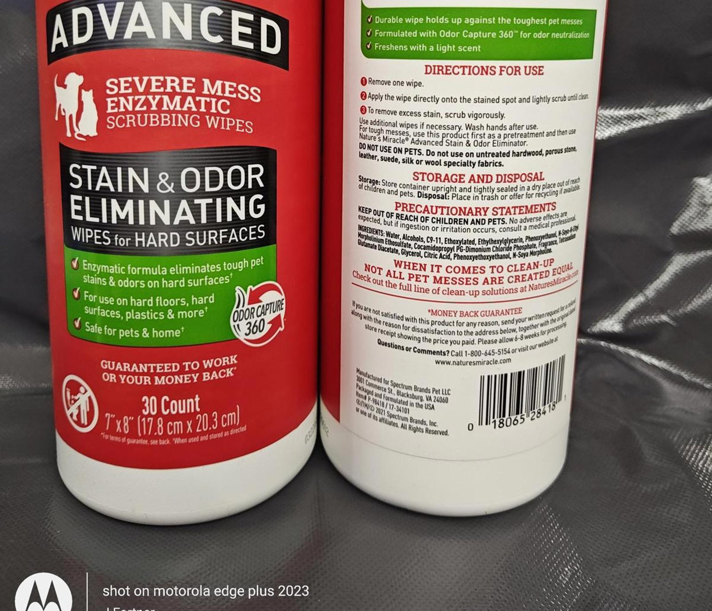 Advanced Stain & Odor Eliminating Wipes for hard surfaces, featuring enzymatic scrubbing technology.