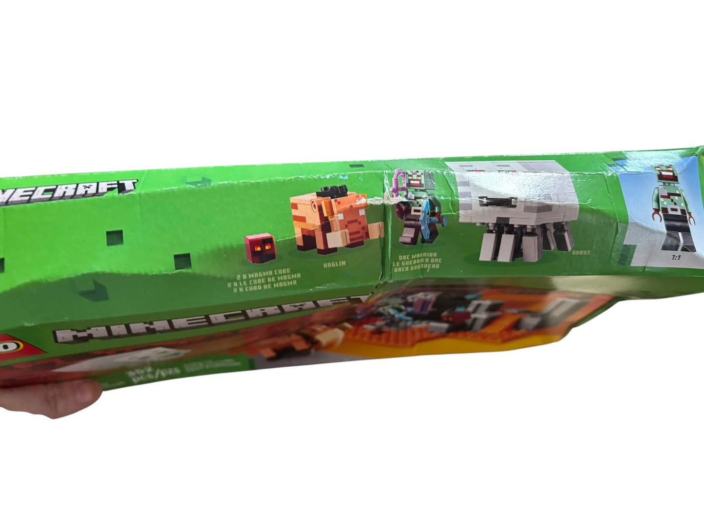 Minecraft The Nether Portal Ambush Building Toy 21255 Legos New in Box