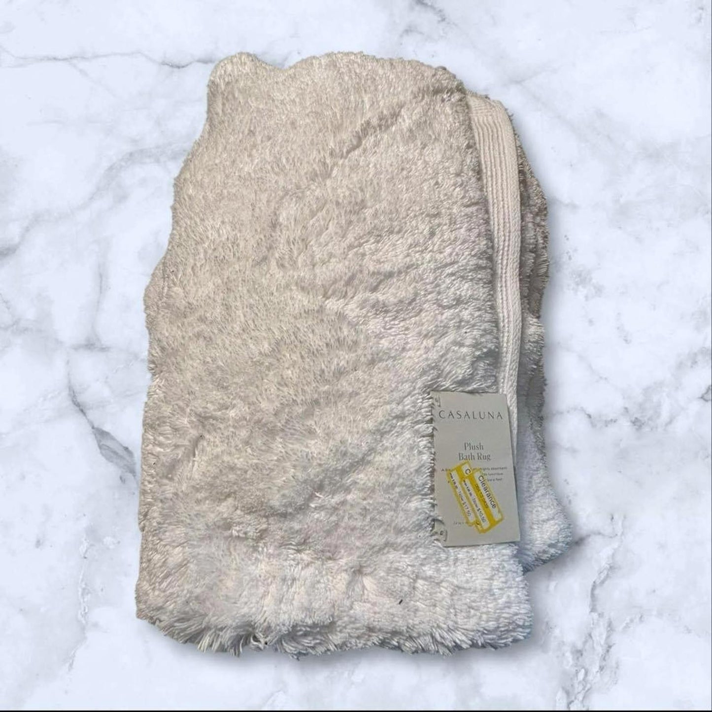 New Casaluna Plush Bath Rug White 24" 40" Inches Soft 60% /40% Blend