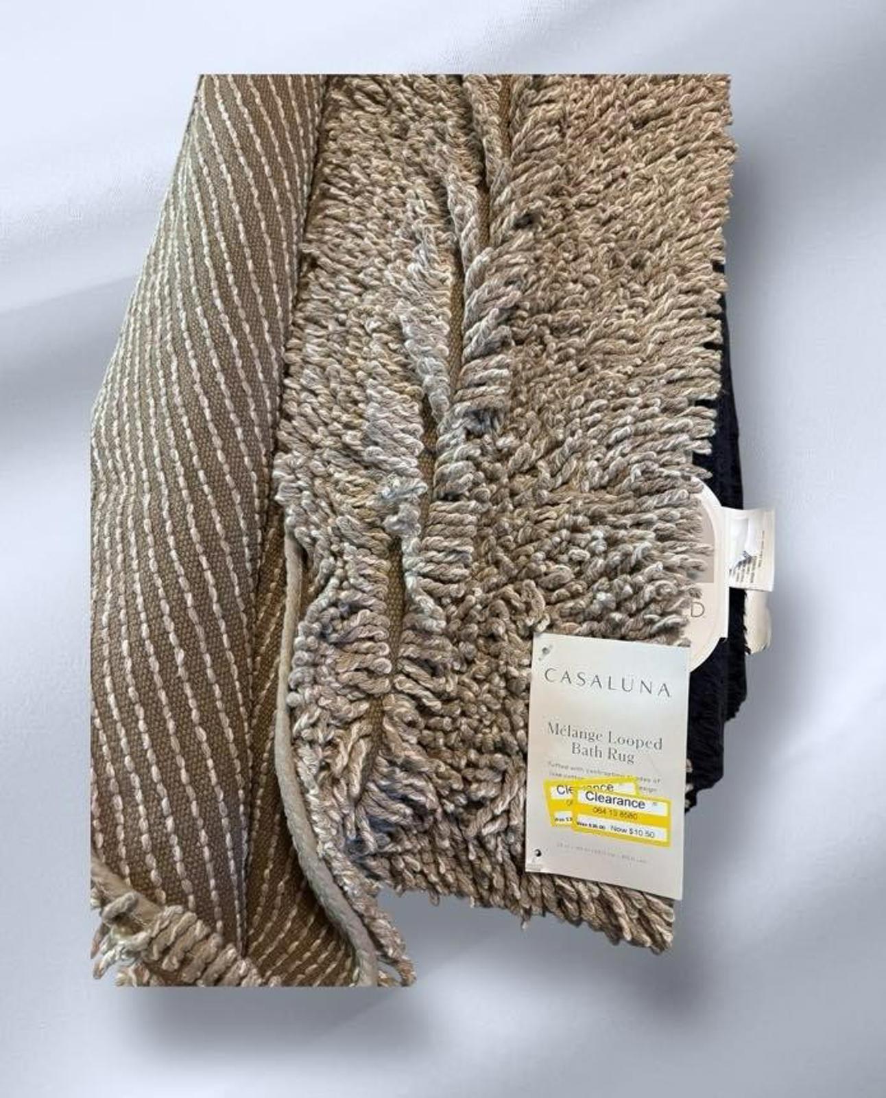 New Casaluna Melange Looped Bath Rug Tan with Light Tan 21x34 Inches Soft Plush