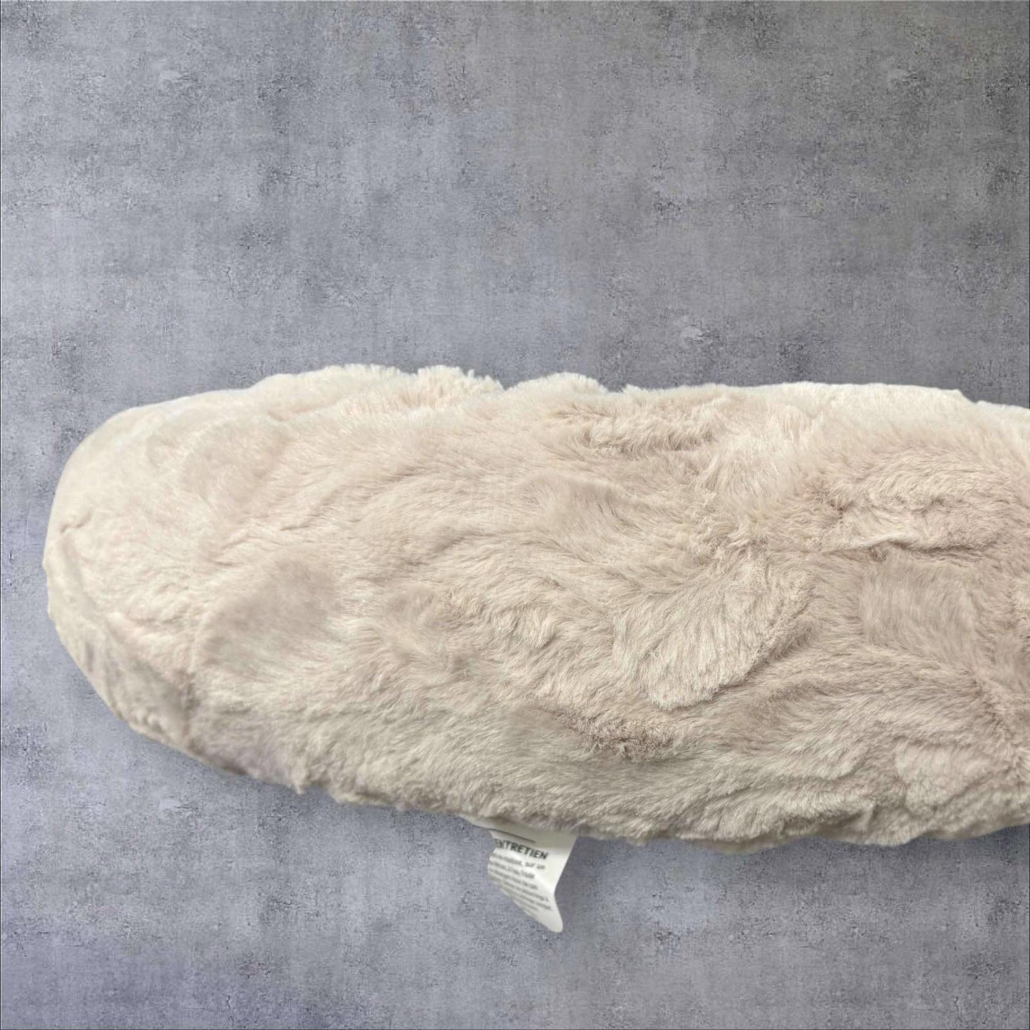 Calming Donut Cat Dog Bed in Faux Fur Cream 23"