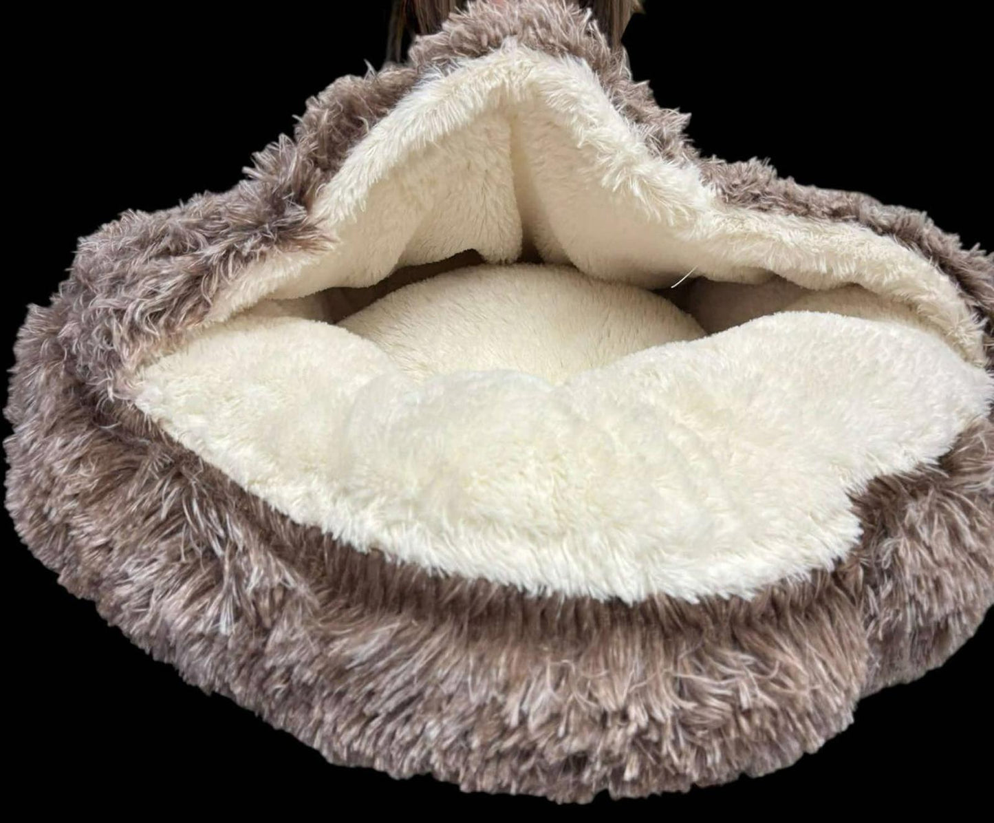 23" Bed Round Plush Fluffy Hooded Cat/Dog Cave Soothing Bed Med 23" by 16" Tall