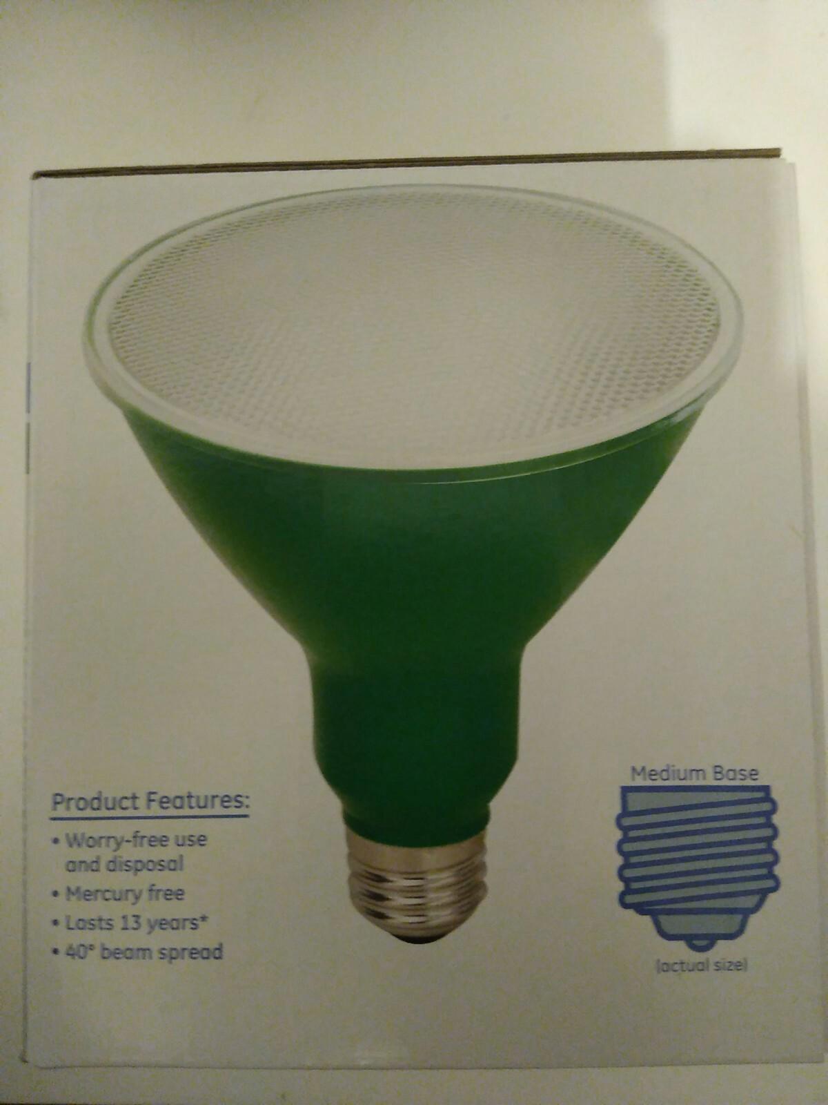 LED Long Life Floodlight Green Color PAR38 Outdoor 6W GE