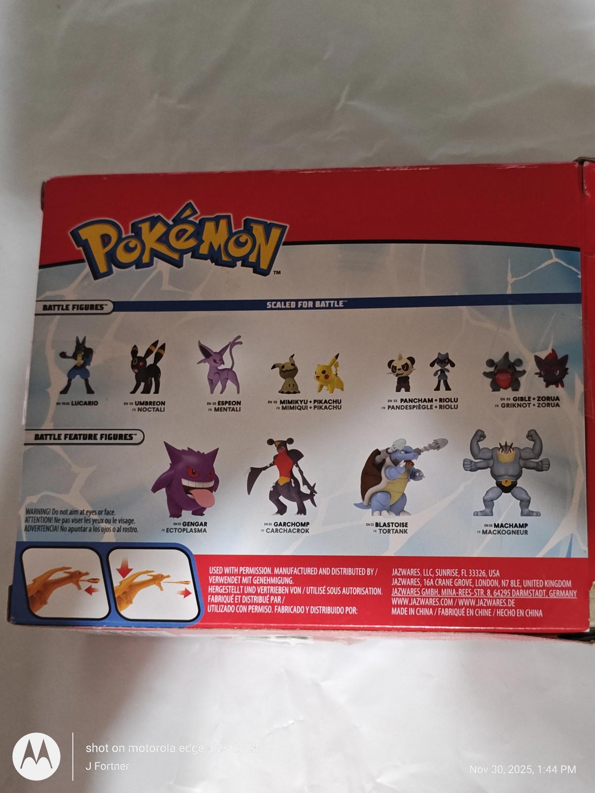 Pokemon Deluxe Battle Figure Multi-Pack Action Figure Charizard