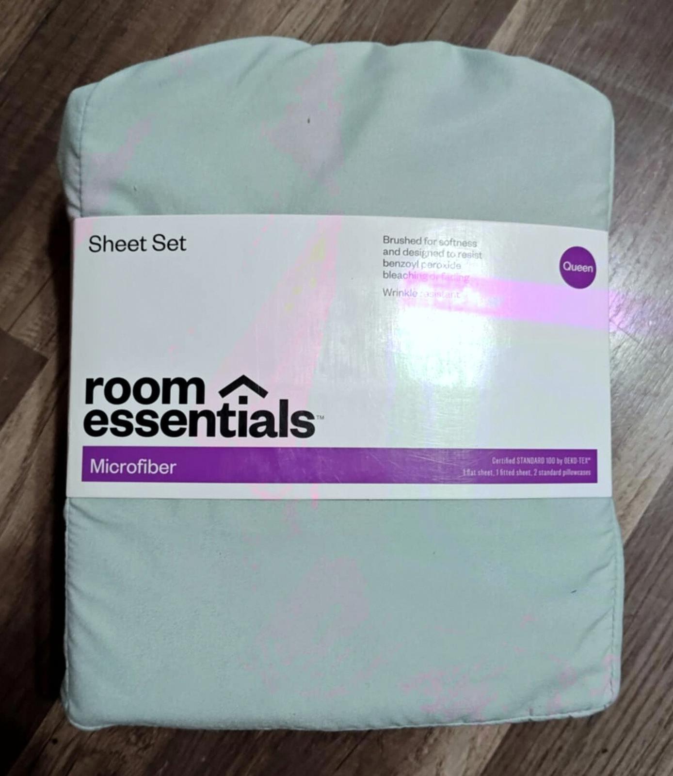 Room Essentials Microfiber Sheet Set Queen  Mint  4 Piece New