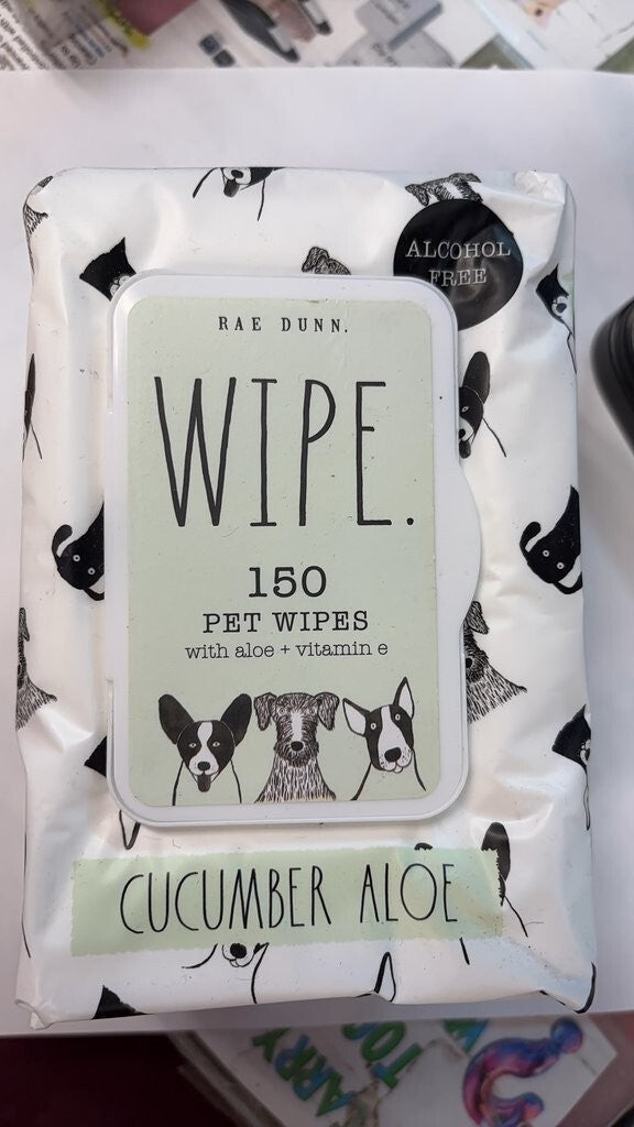 Rae Dunn Cucumber Aloe Pet Wipes