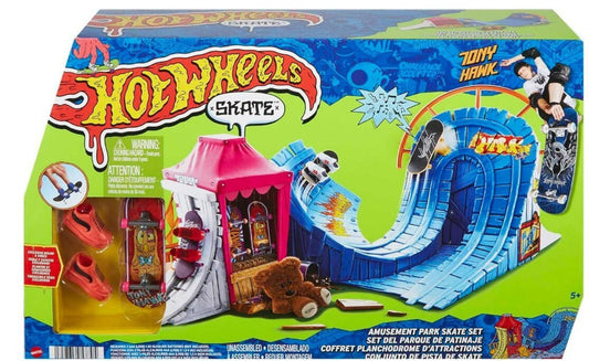Hot Wheels Skate Amusement Park Skate Set with 1 Exclusive Tony Hawk Fingerboard