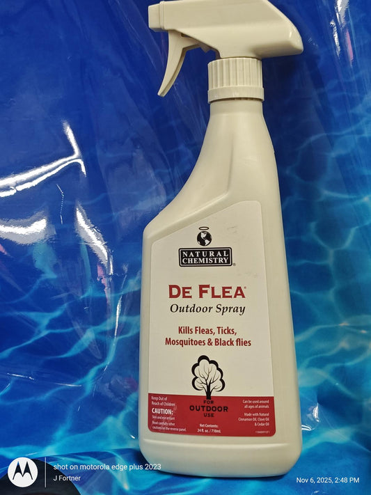 De Flea Outdoor Spray effectively kills fleas, ticks, mosquitoes, and black flies.