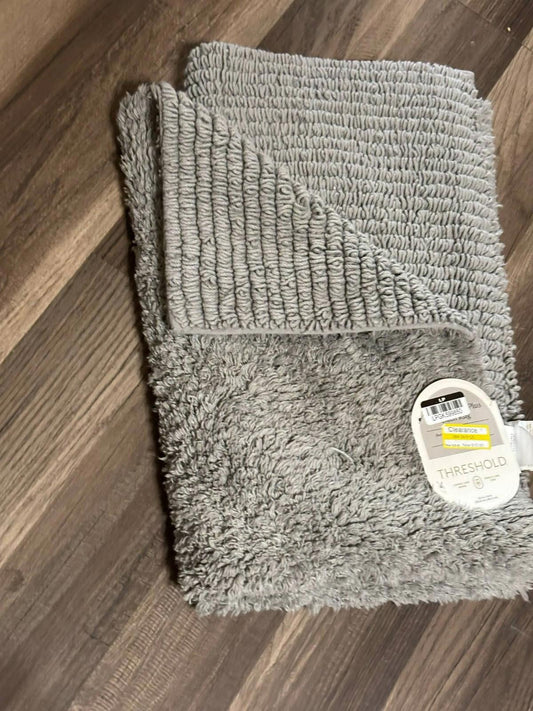 Performance Bath Rug  Lite Grey  Threshold 20”X34”,  100% Cotton reversible
