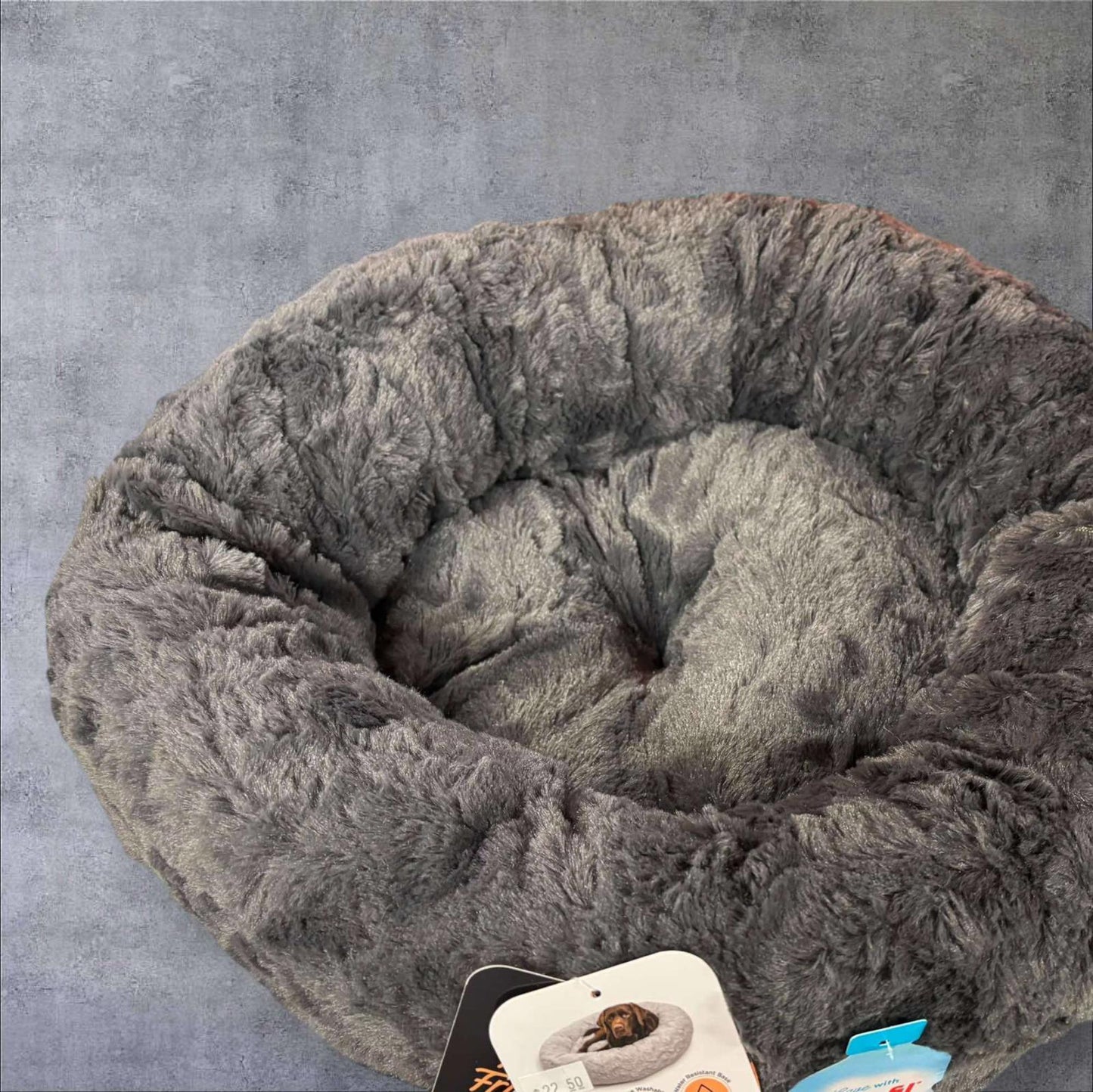 Calming Donut Cat Dog Bed in Faux Fur Dark Gray 23" [COPY]