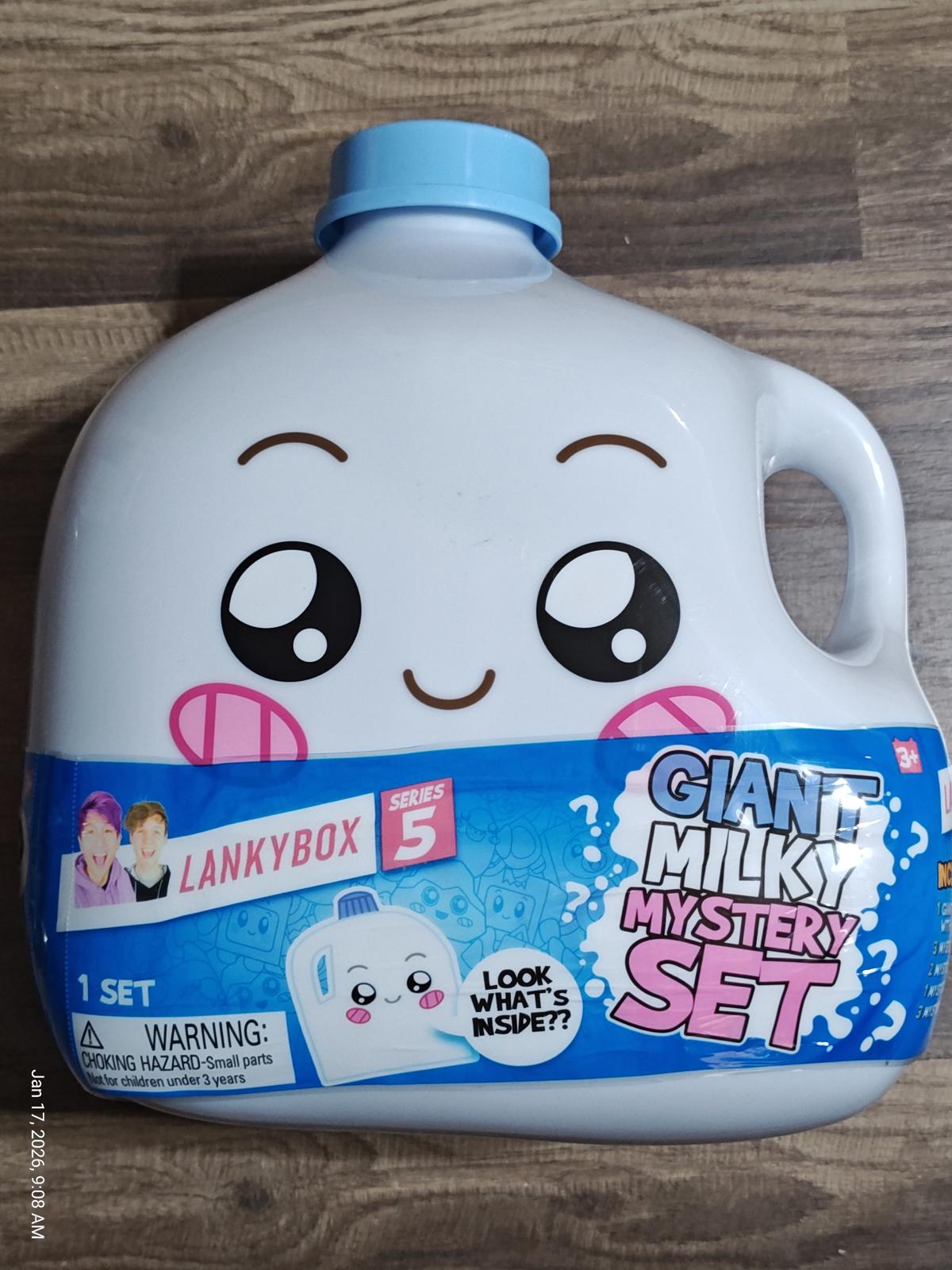 LankyBox Brand Giant Milky Mystery Set with Figures Series 5