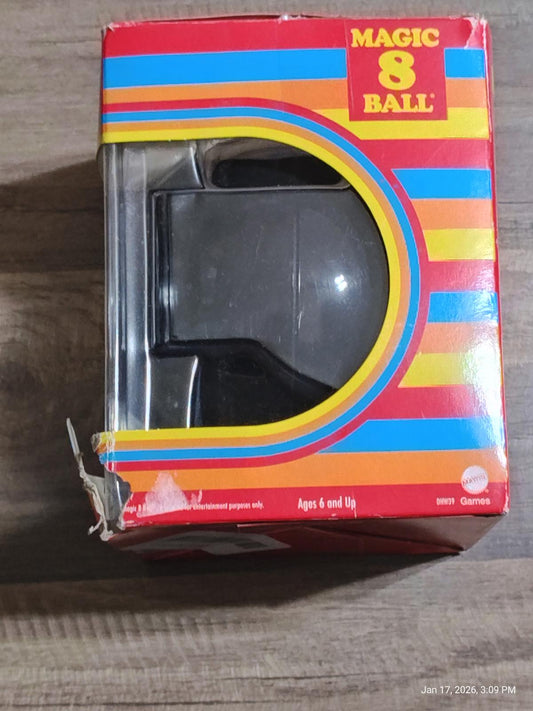 Magic 8 Ball Retro Themed Novelty Fortune Teller Kids Toy Ask And Receive Answer