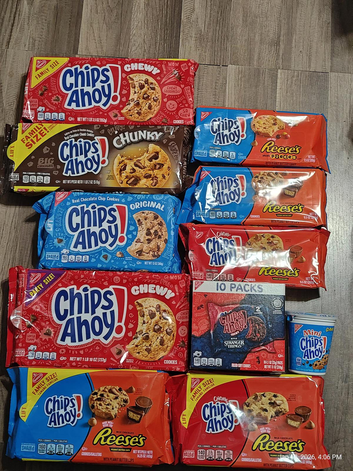 Chips Ahoy! cookie variety pack featuring original, chewy, and Reese's flavors.