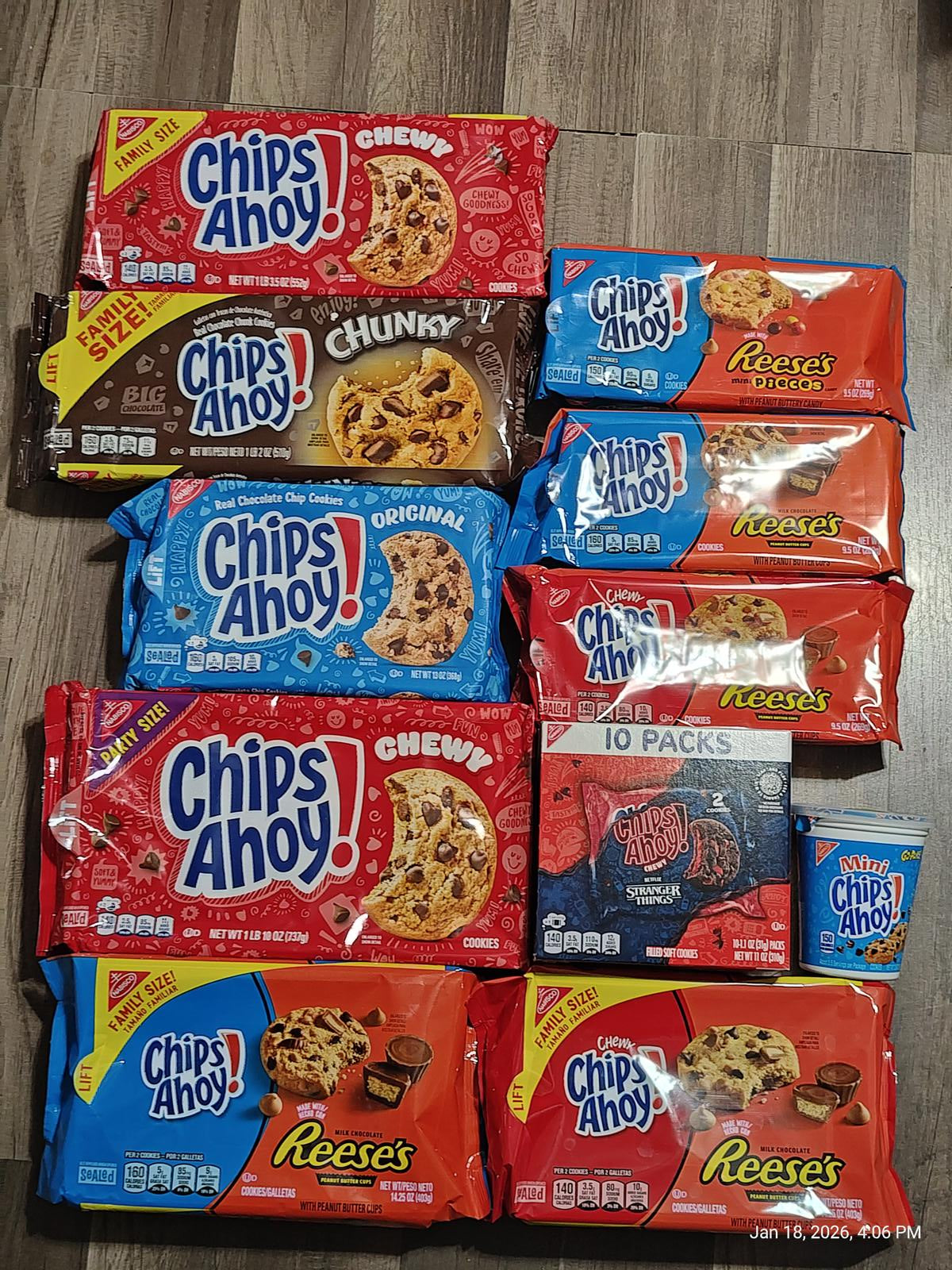 Chips Ahoy! cookie variety pack featuring original, chewy, chunky, and Reese's flavors.