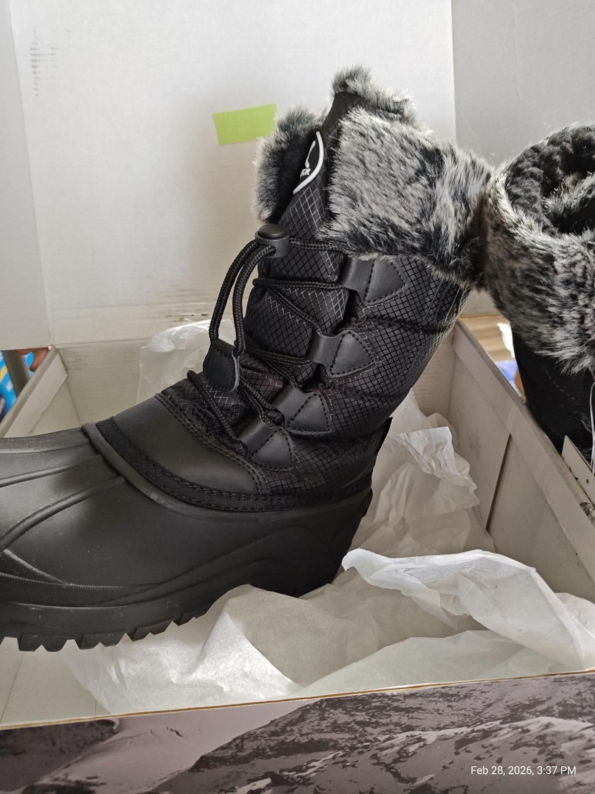 Women's Below Zero Women’s Winter Boot Size 11 Black