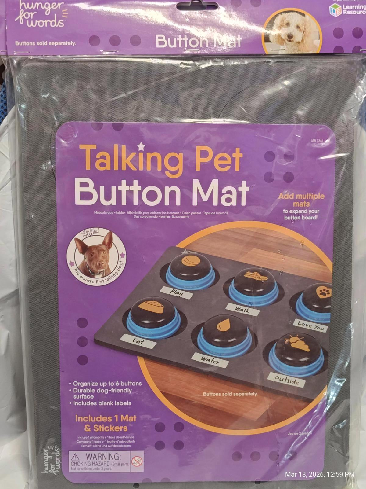 Pet Button Mat Kit with 4 Piece Talking buttons Dog Training