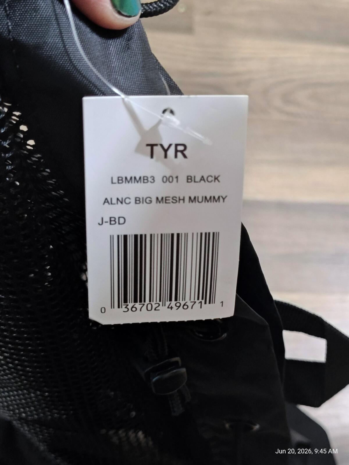 TYR Big Mesh Mummy Backpack Black Swim Bag Gym Drawstring