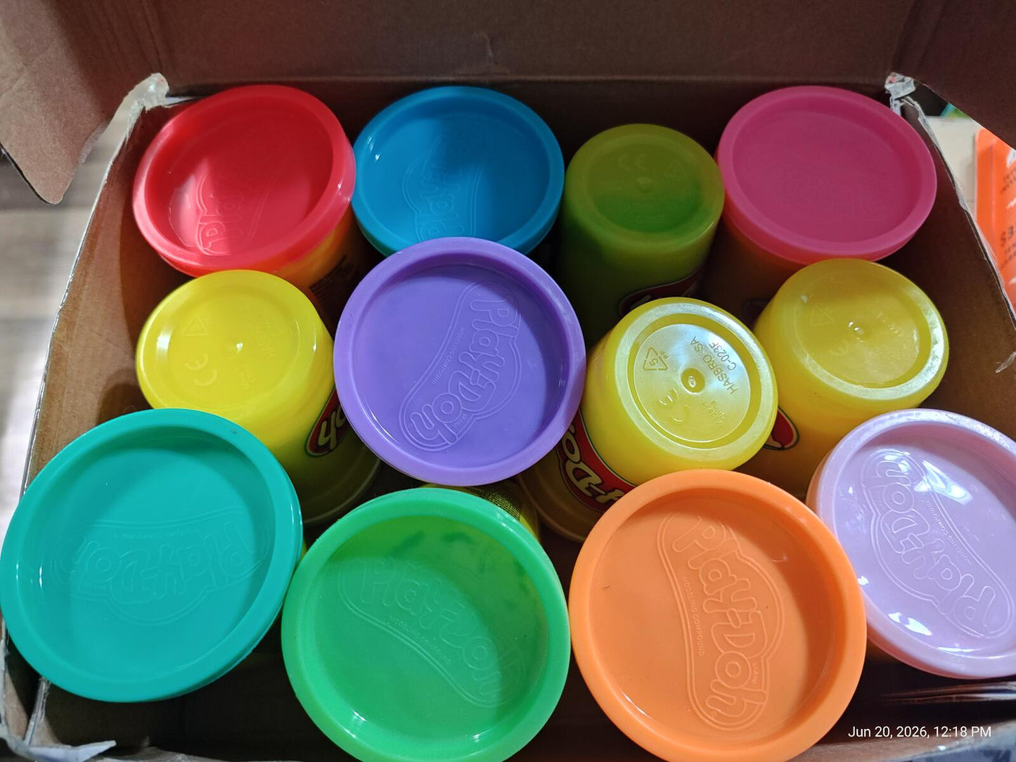 Play-Doh Jewel Colors Bulk 12-Pack of 4-Ounce Cans Brand New