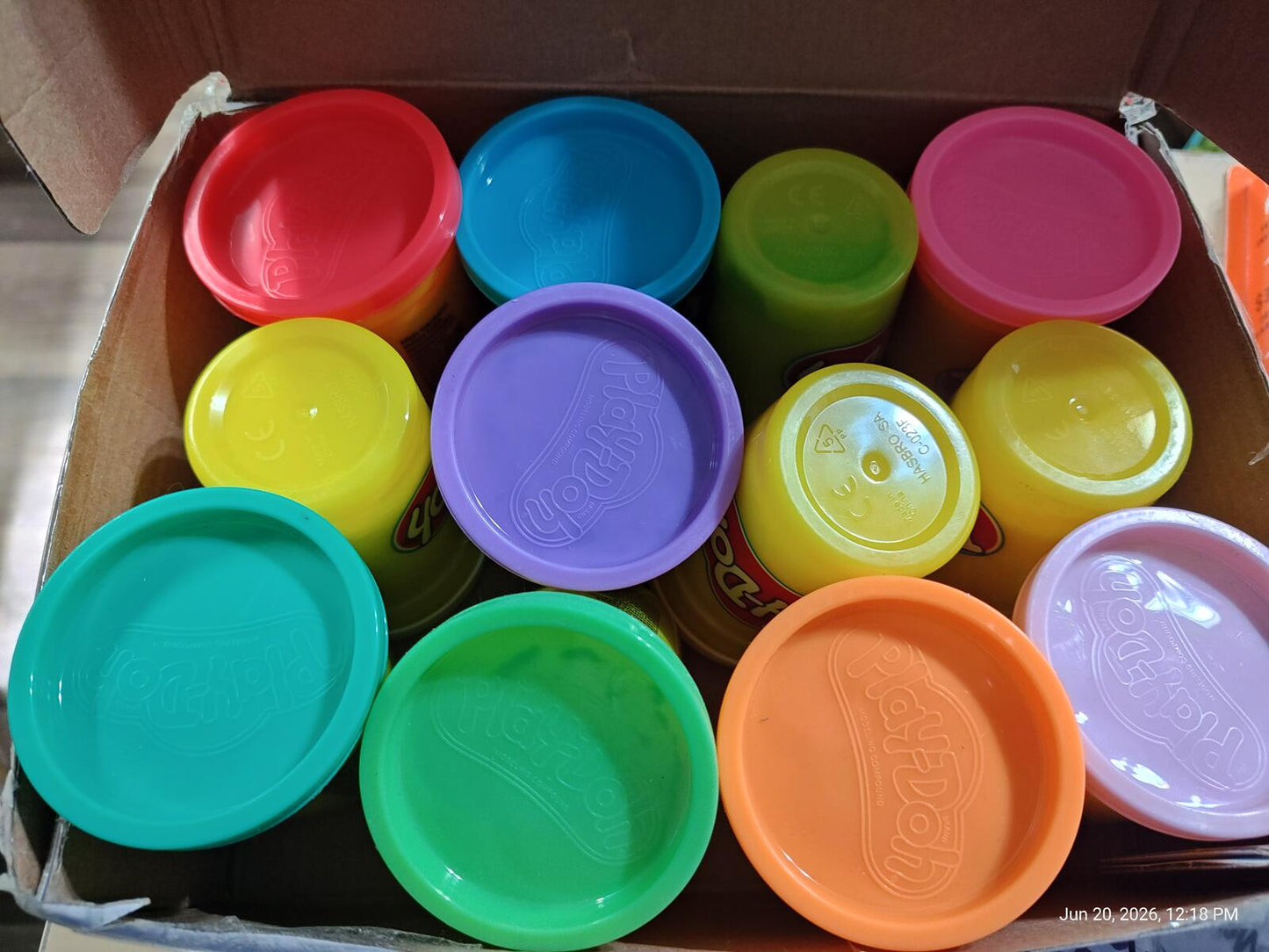 Play-Doh Jewel Colors Bulk 12-Pack of 4-Ounce Cans Brand New