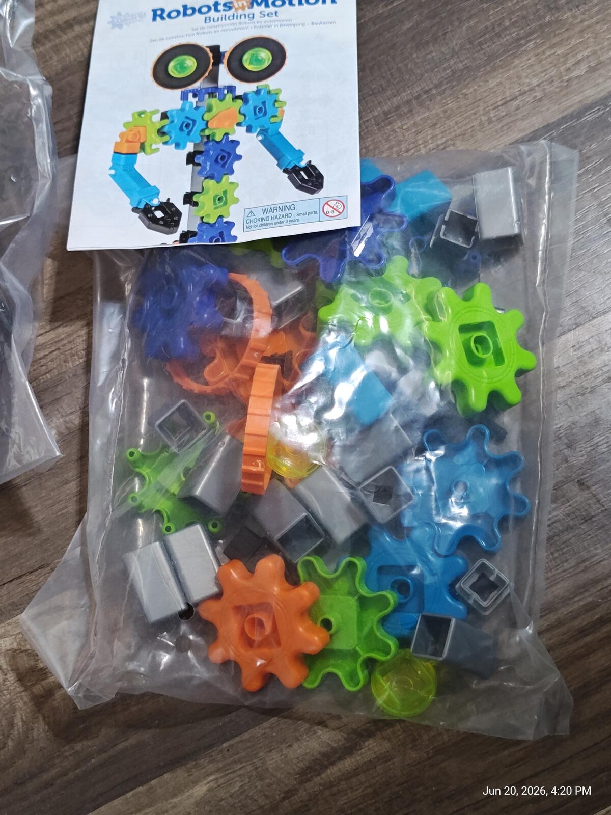 LEARNING RESOURCES Look & Read Please ROBOTS IN MOTION ENGINEERING TOY