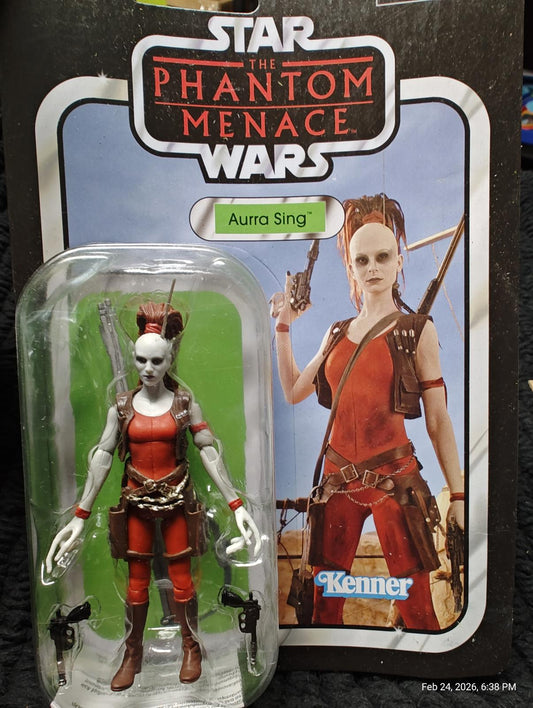 Aayla Secura action figure from Star Wars: The Phantom Menace, featuring detailed costume and accessories.
