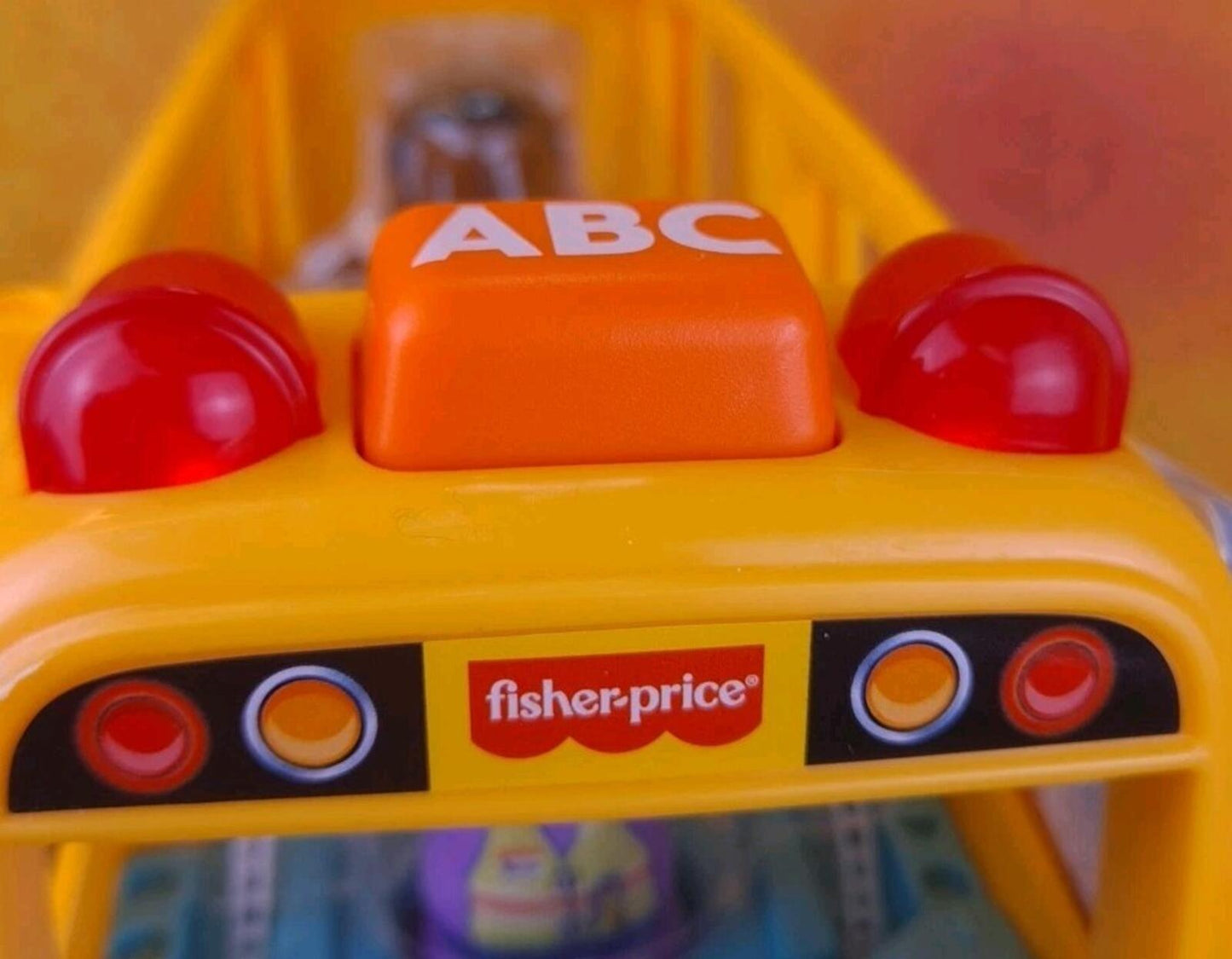 Fisher Price Little People School Bus Brand ABC With Two Figures New