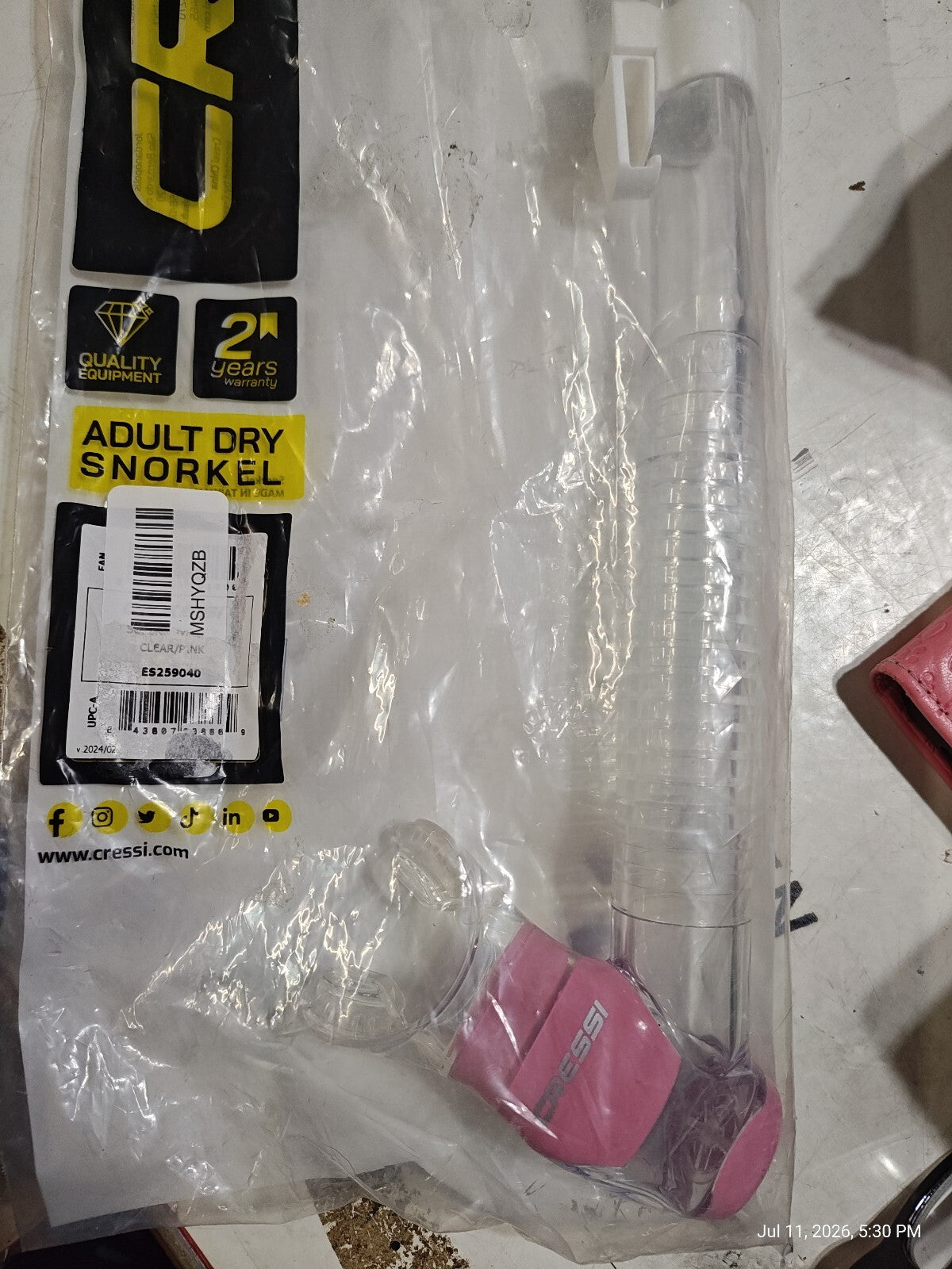 Cressi Supernova Dry Adult Size Snorkel-Pink