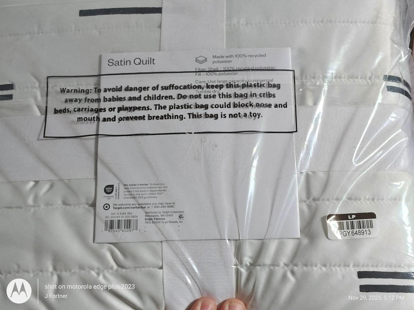 Twin/Twin Extra Long Satin Quilt White/Black - Room Essentials: Midweight