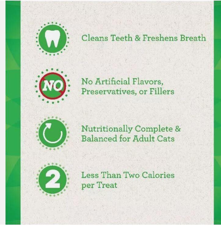 Cat dental treats that clean teeth and freshen breath, with no artificial flavors or preservatives.