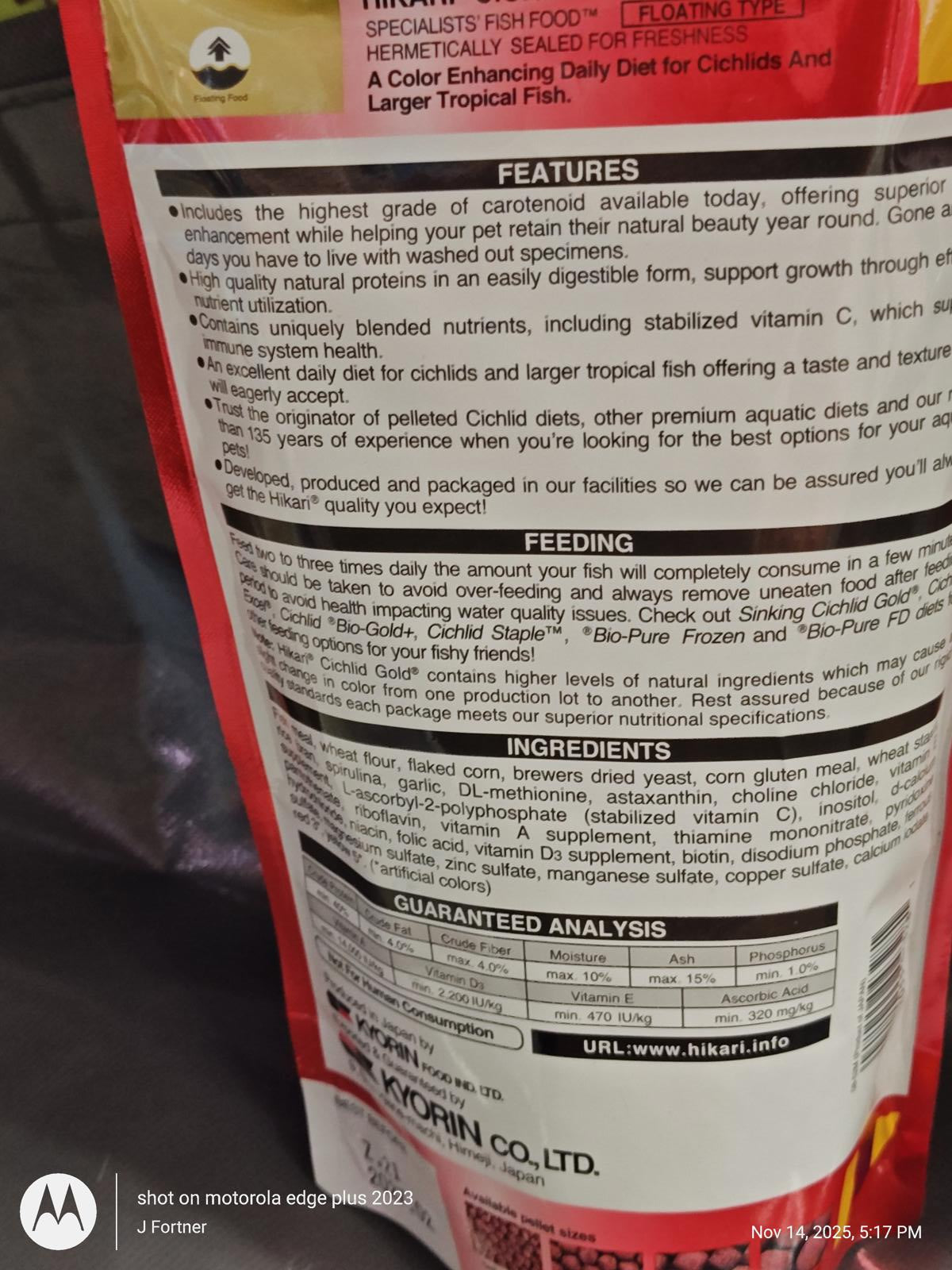 Color Enhancing Daily Diet for Cichlids, featuring stabilized vitamins and minerals for optimal health.