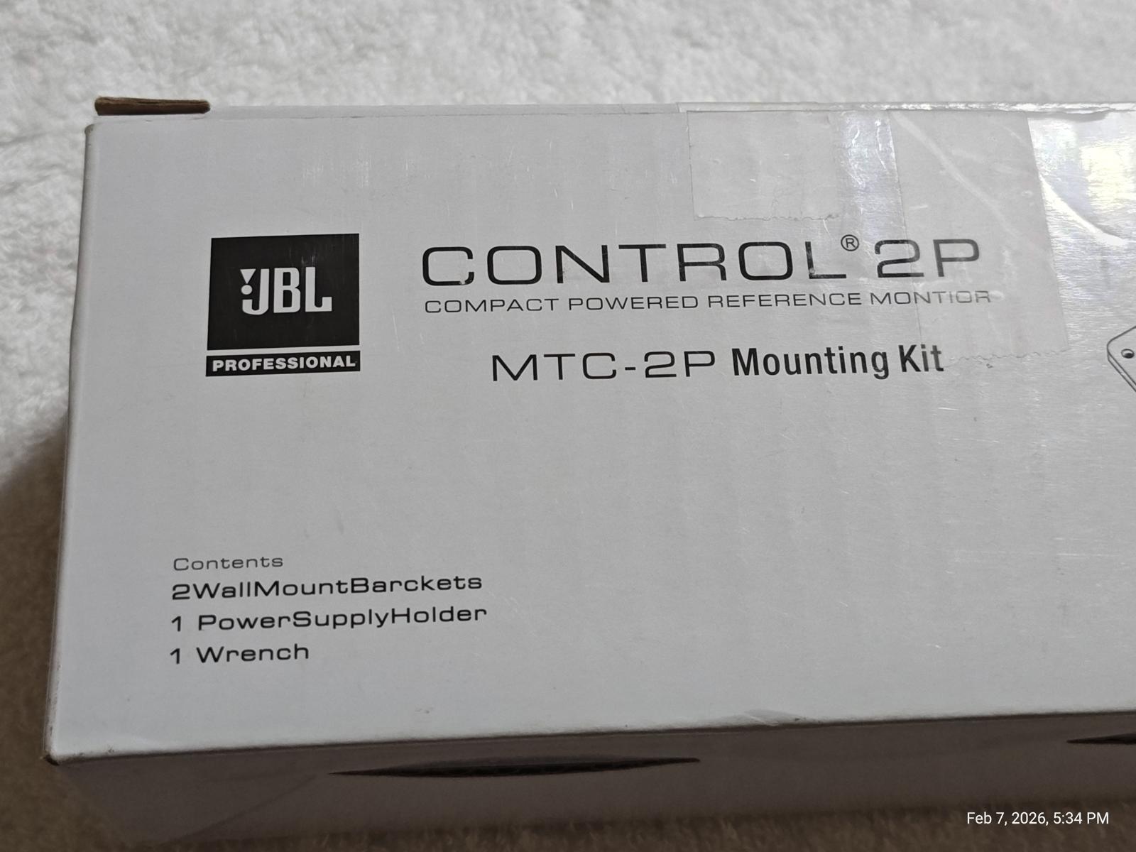 CONTROL 2P Mounting Kit includes wall mount brackets and power supply holder.