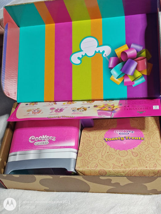 Cookie Monster Toaster with colorful packaging and gift box design.