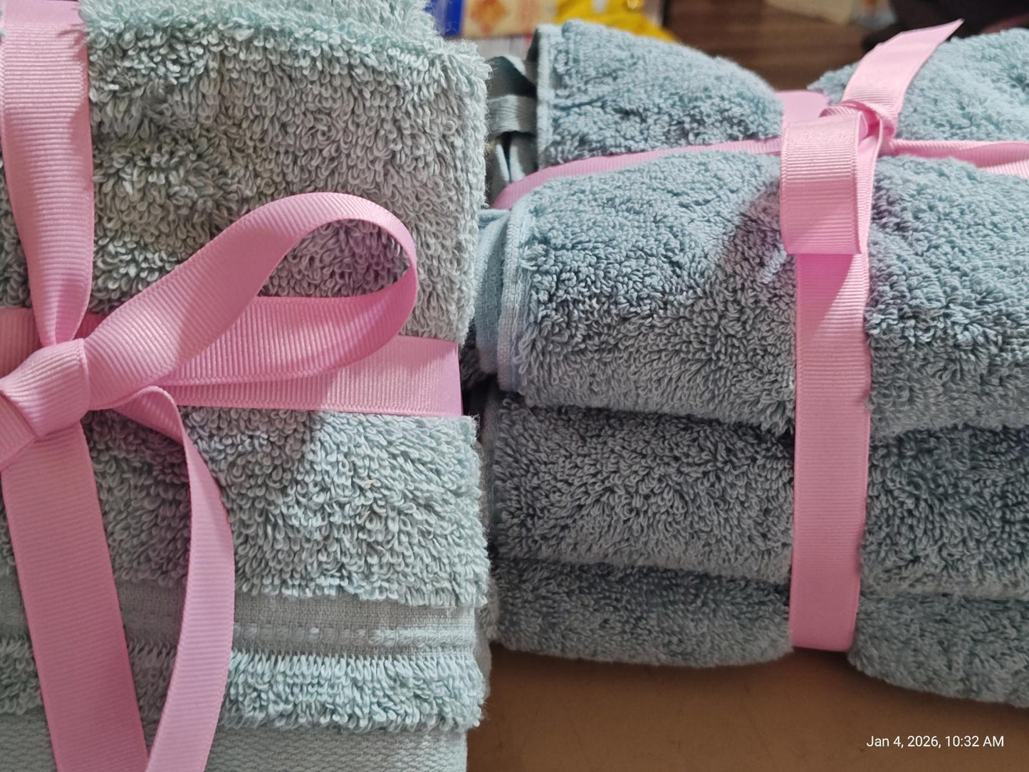 8 Piece set Aqua Blue Different makers BLUE Washcloths & Handtowels