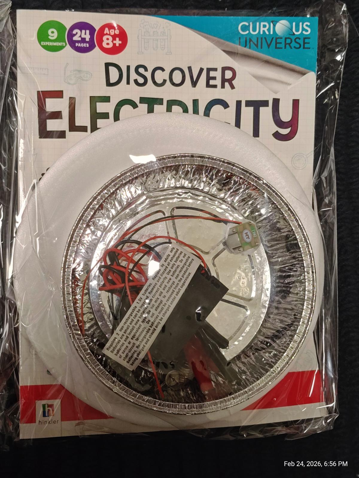 Discover Electricity kit by Curious Universe featuring components for learning about circuits.
