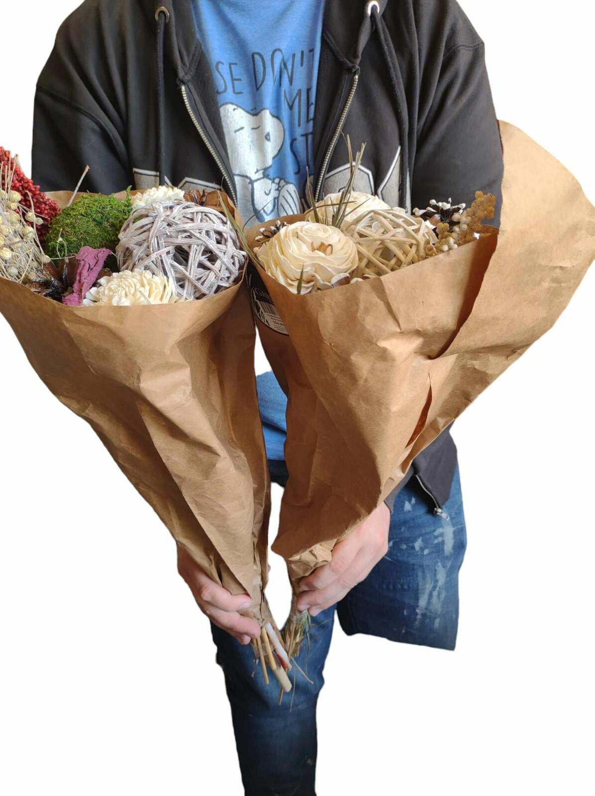 garden collections christmas classic dried bouquet