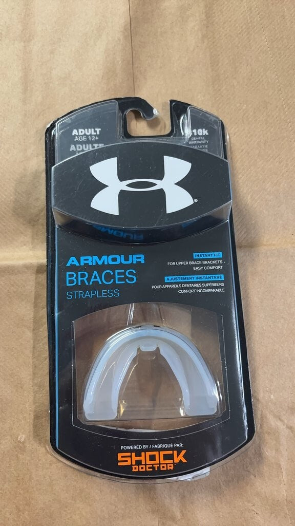 Under Armour Armour Braces Strapless Mouthguard New in package