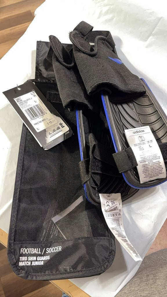 Adidas Tiro Soccer Shin Guards Match Junior Brand New in Case