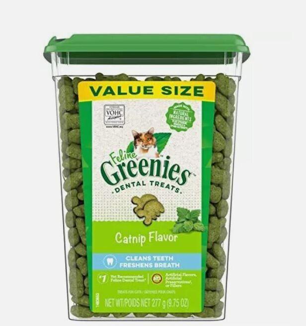 Feline Greenies dental treats in catnip flavor, value size container for fresh breath and clean teeth.
