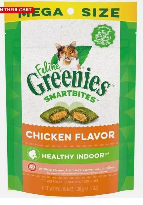 Feline Greenies Smartbites chicken flavor treats in a mega size bag, designed for healthy indoor cats.
