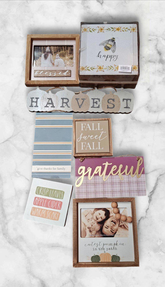 Harvest decor set featuring photo frames, seasonal signs, and stickers for fall celebrations.