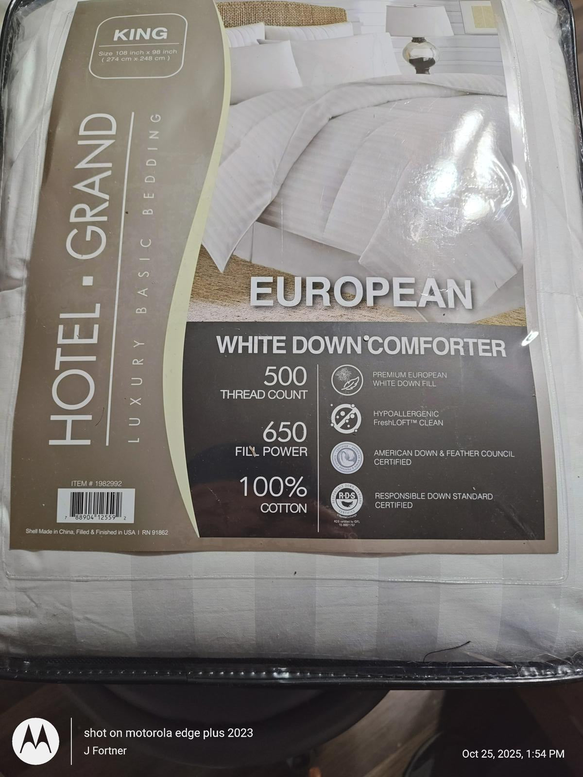 Hotel Grand White Down Comforter in king size with 500 thread count and 100% cotton.