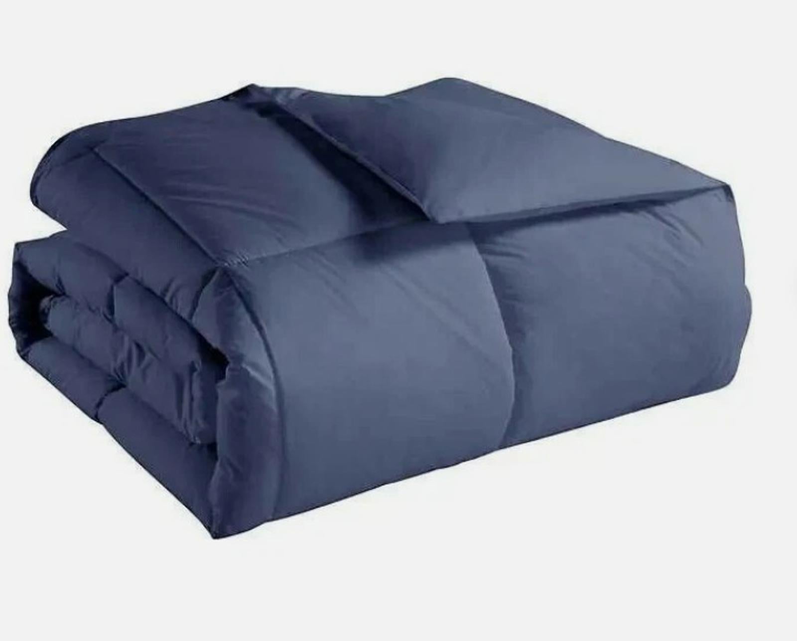Navy Blue Comforter featuring a soft, plush texture for cozy warmth.