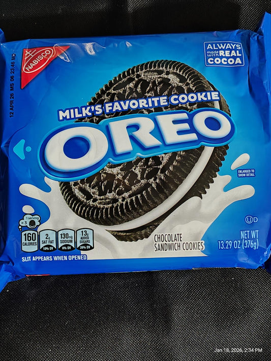 OREO chocolate sandwich cookies package featuring milk's favorite cookie design.
