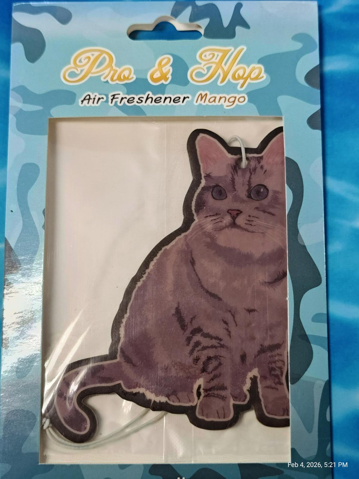 Pro & Hop air freshener featuring a purple cat design with a mango scent.