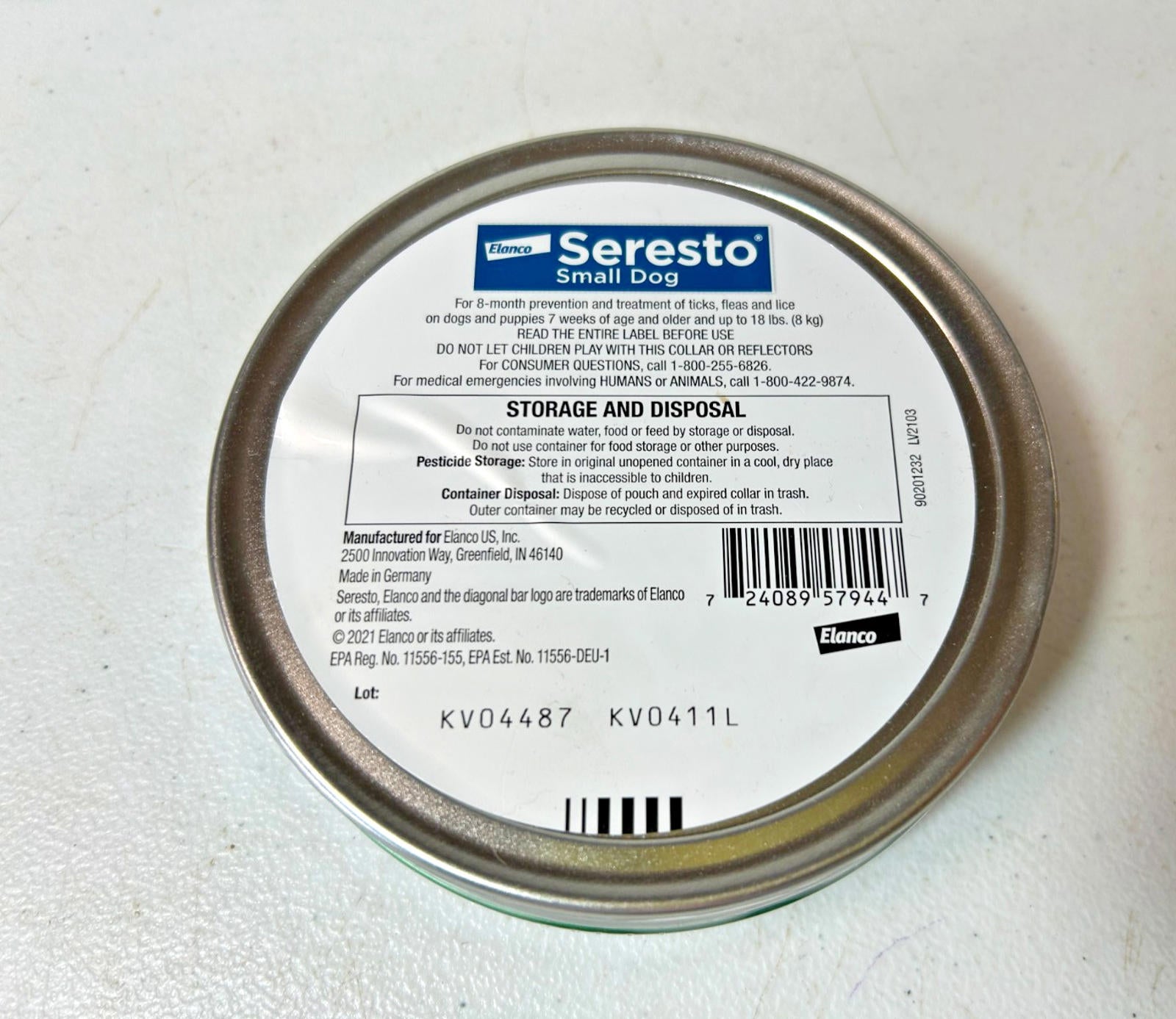 Seresto Small Dog storage and disposal instructions on the can lid.