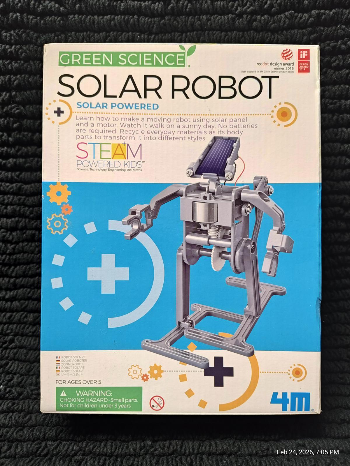 Solar Robot kit from Green Science, featuring a solar-powered design for educational STEAM projects.