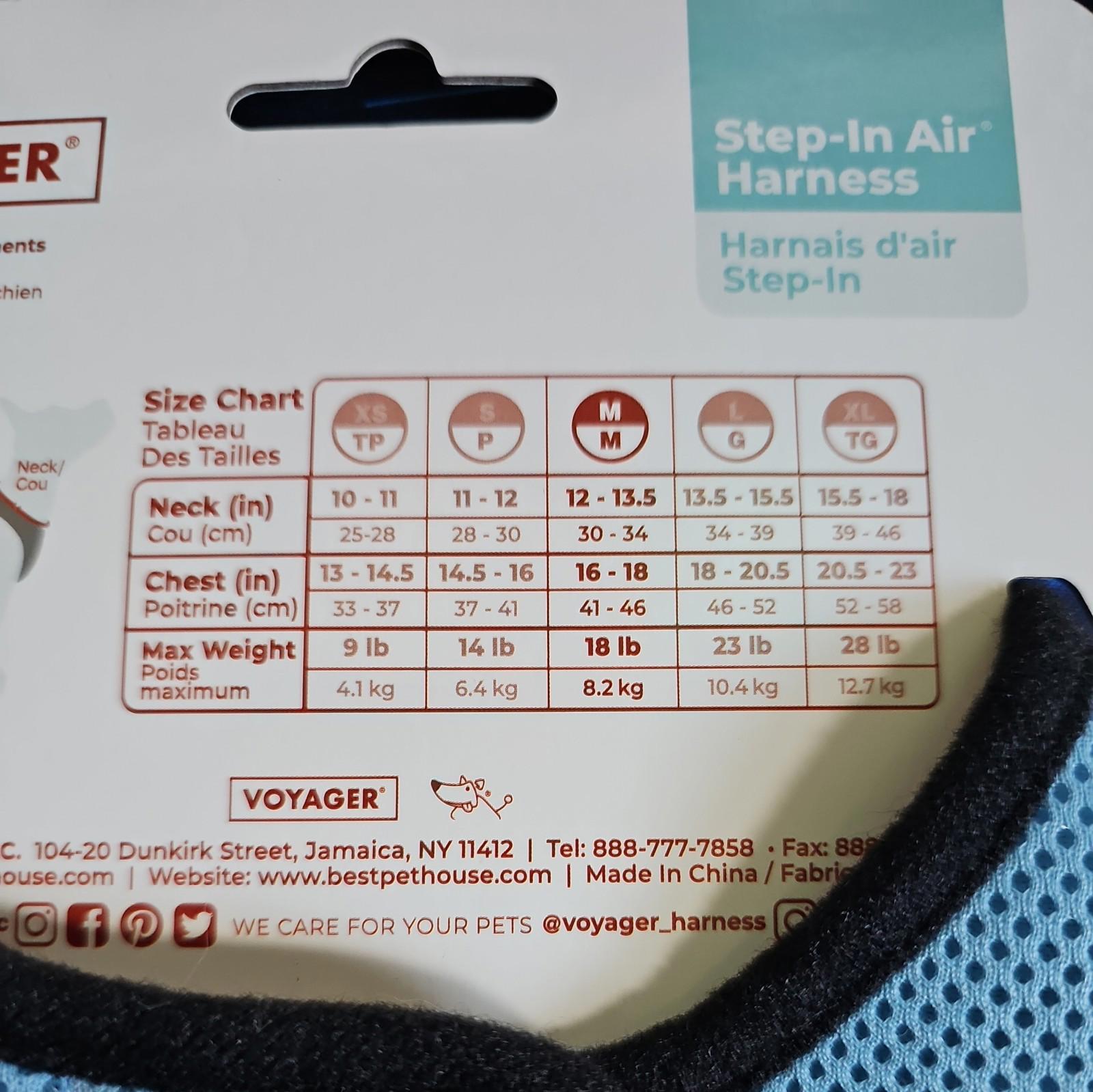 Step-In Air Harness size chart showing neck and chest measurements for medium size.