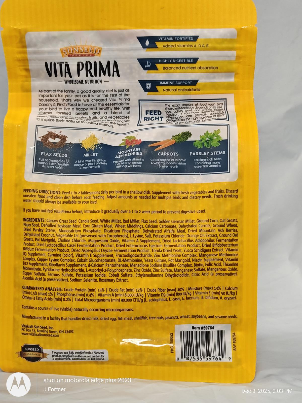 Vita Prima gourmet nutrition for small animals, featuring a blend of seeds, vegetables, and herbs.